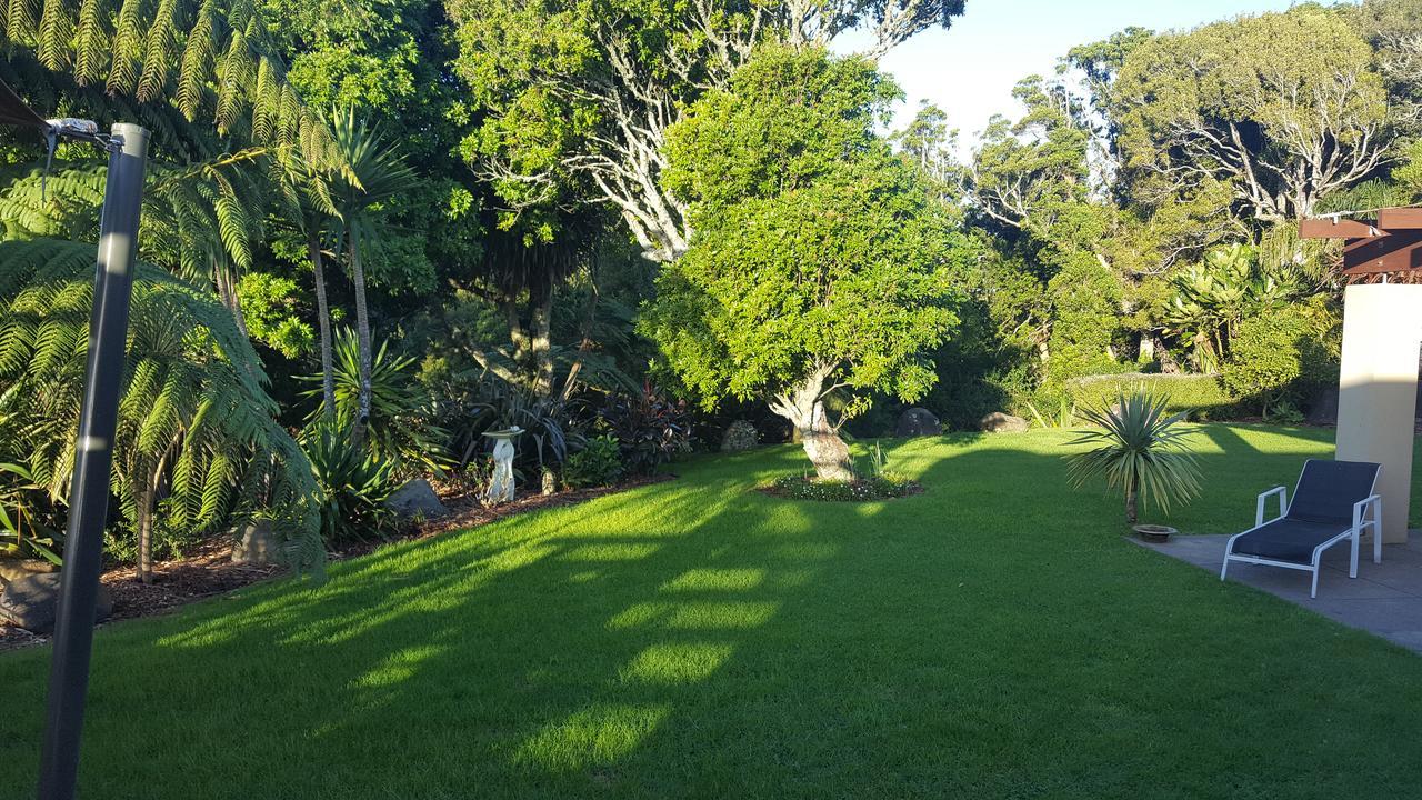 Heta Road B&B New Plymouth Esterno foto