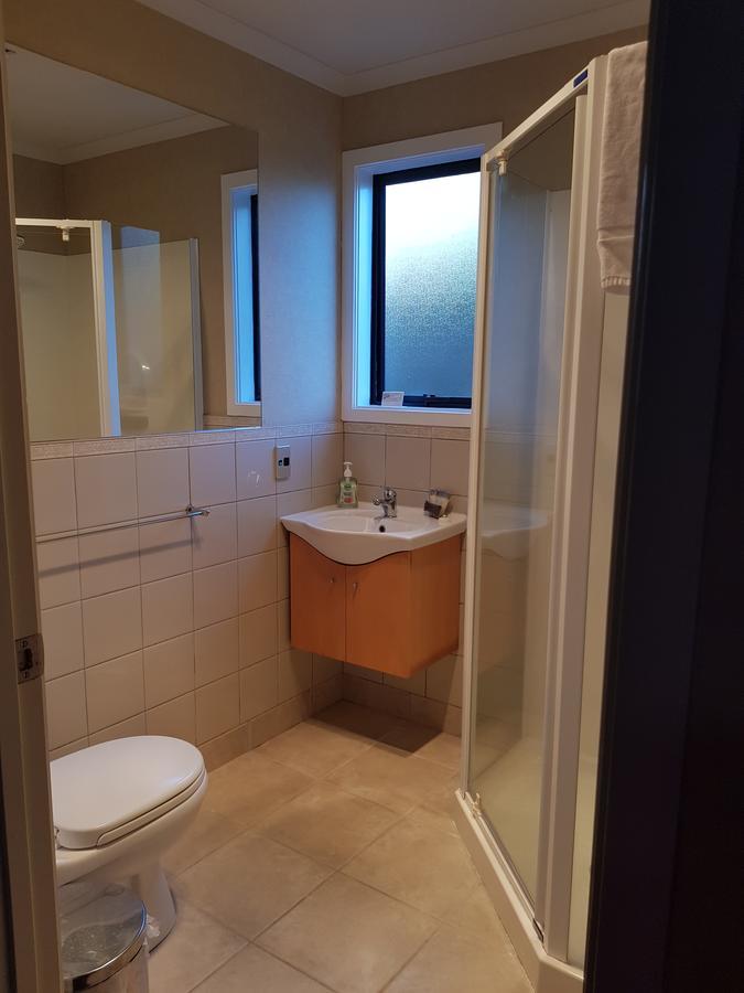Heta Road B&B New Plymouth Esterno foto