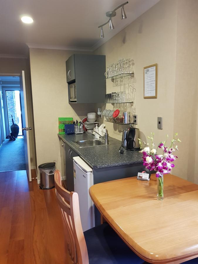 Heta Road B&B New Plymouth Esterno foto