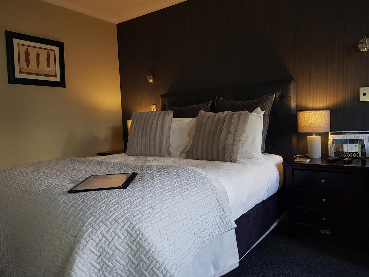 Heta Road B&B New Plymouth Esterno foto