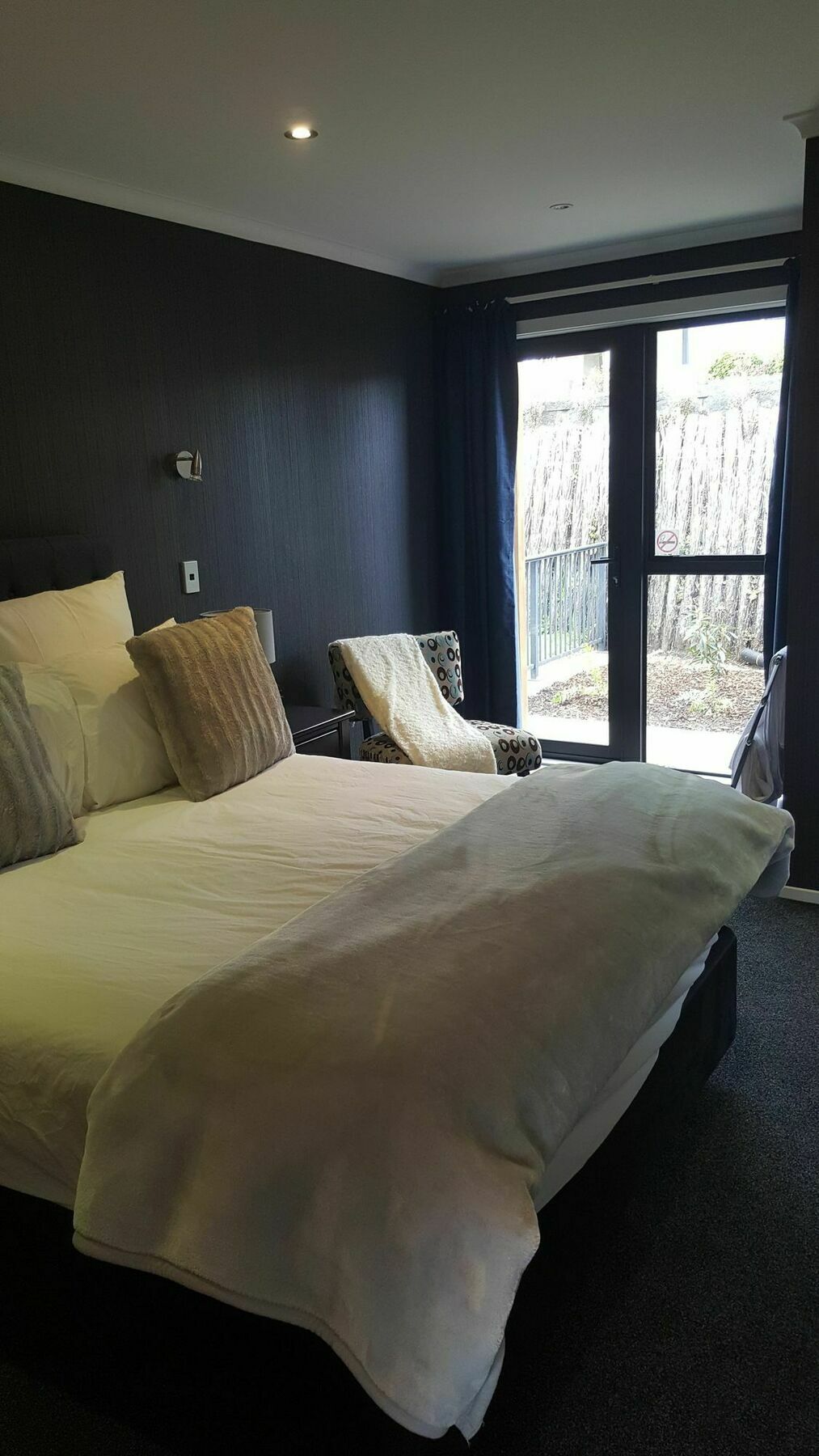 Heta Road B&B New Plymouth Esterno foto